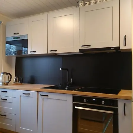 Apartment24 - Karusselli Lägenhet Pärnu